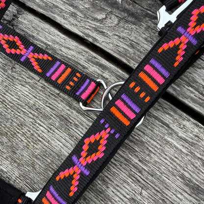 FMH - Licol en nylon brodé avec rembourrage ‘Nomad Spirit’ noir néon