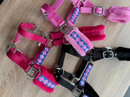 Happy Halsters x FMH - Love is Love Exclusive Halfter (bunt) verschiedene Farben