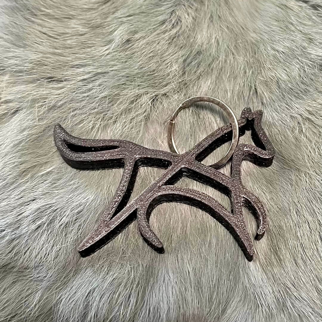 UNCLAIMED ITEMS - Handgemaakte Paardenhalsters - Veiling HPH16 - 3D geprint Sleutelhanger paardje zwart