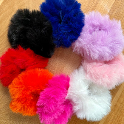 FMH - Luxuriöses flauschiges Haargummi/Knotengummi in verschiedenen Farben