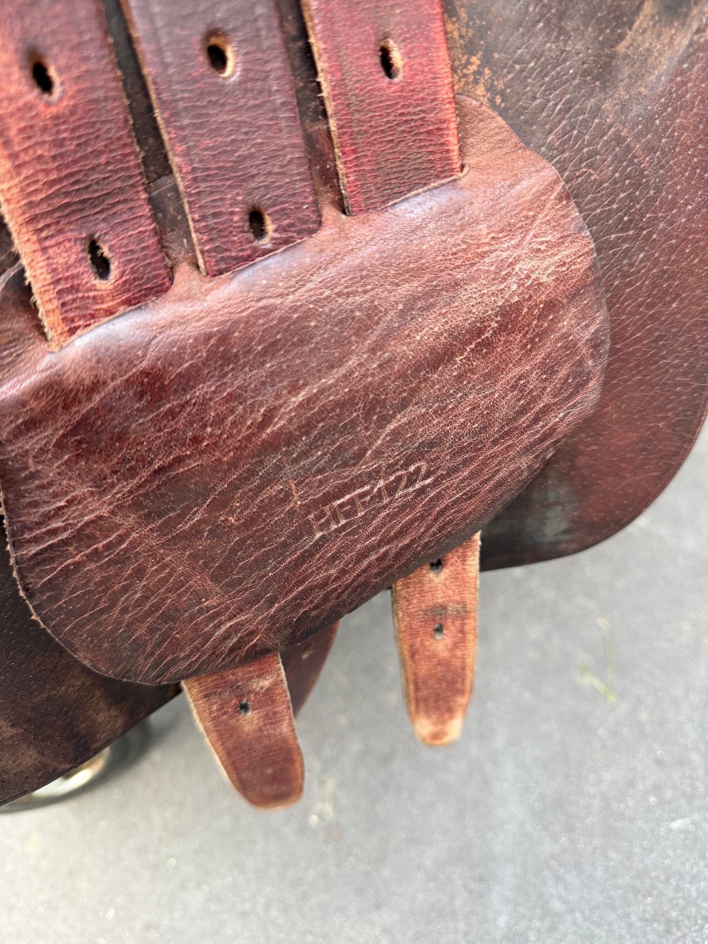 S0012 - Ruiz Diaz springzadel lichtbruin M/MW 17”