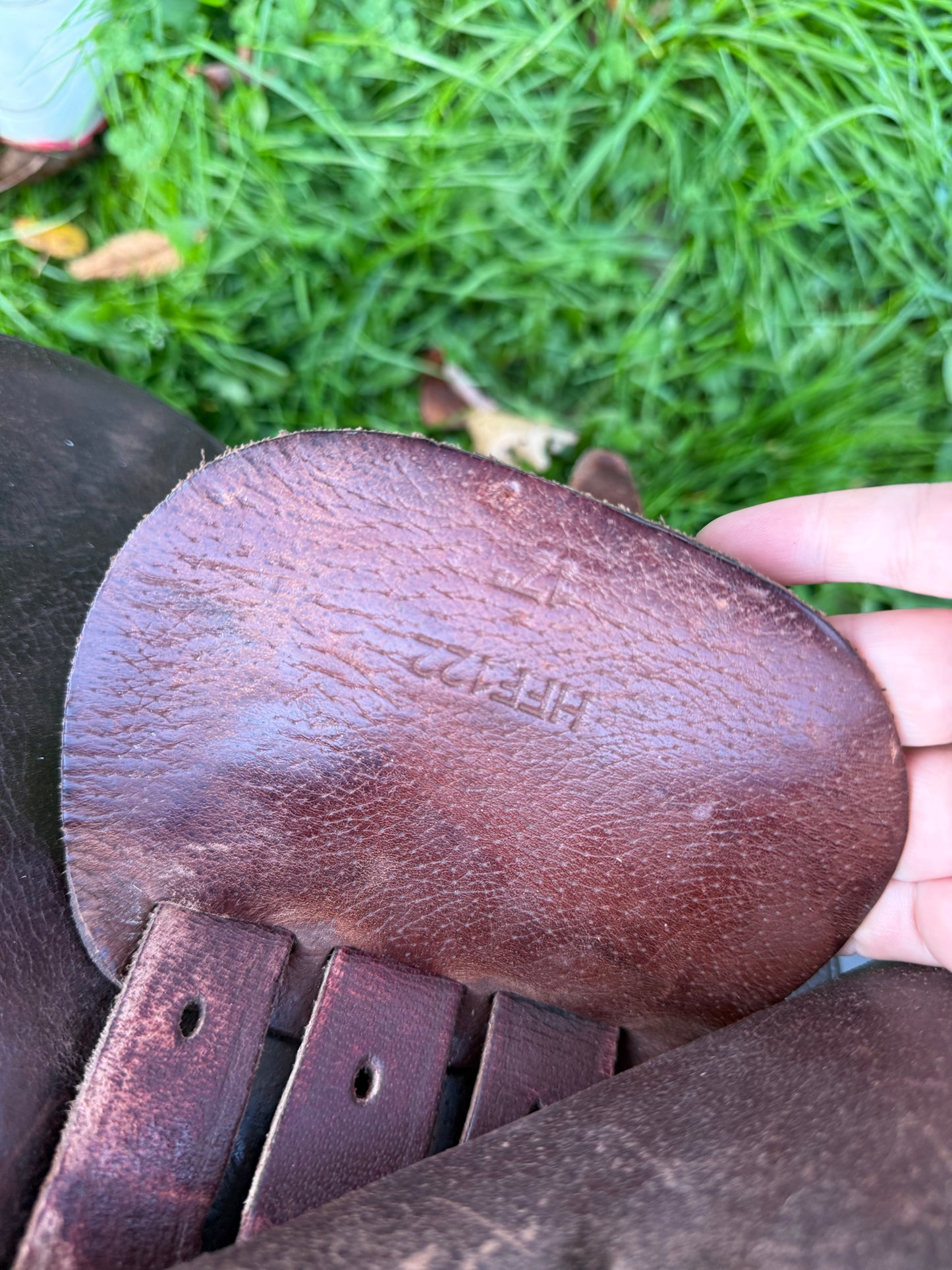 S0012 - Ruiz Diaz springzadel lichtbruin M/MW 17”