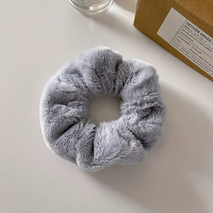 FMH - Soft Fluffy Scrunchie elastiek dressuurknot knotband (div. kleuren)