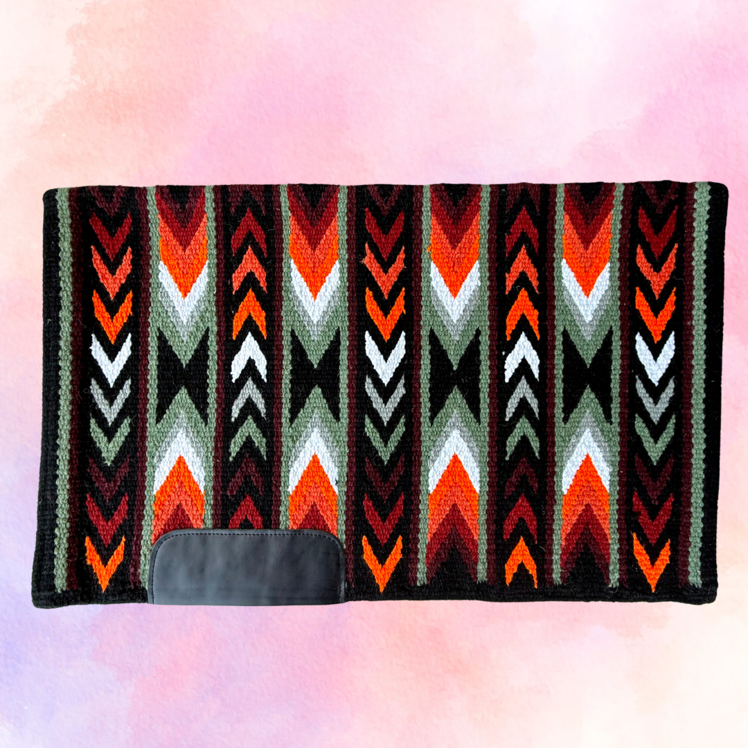 SB074 - Western oversized showblanket A - Zwart, oranje, olijf