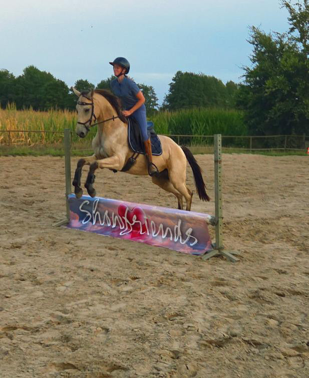 Jump banners - Obstacle sail own design