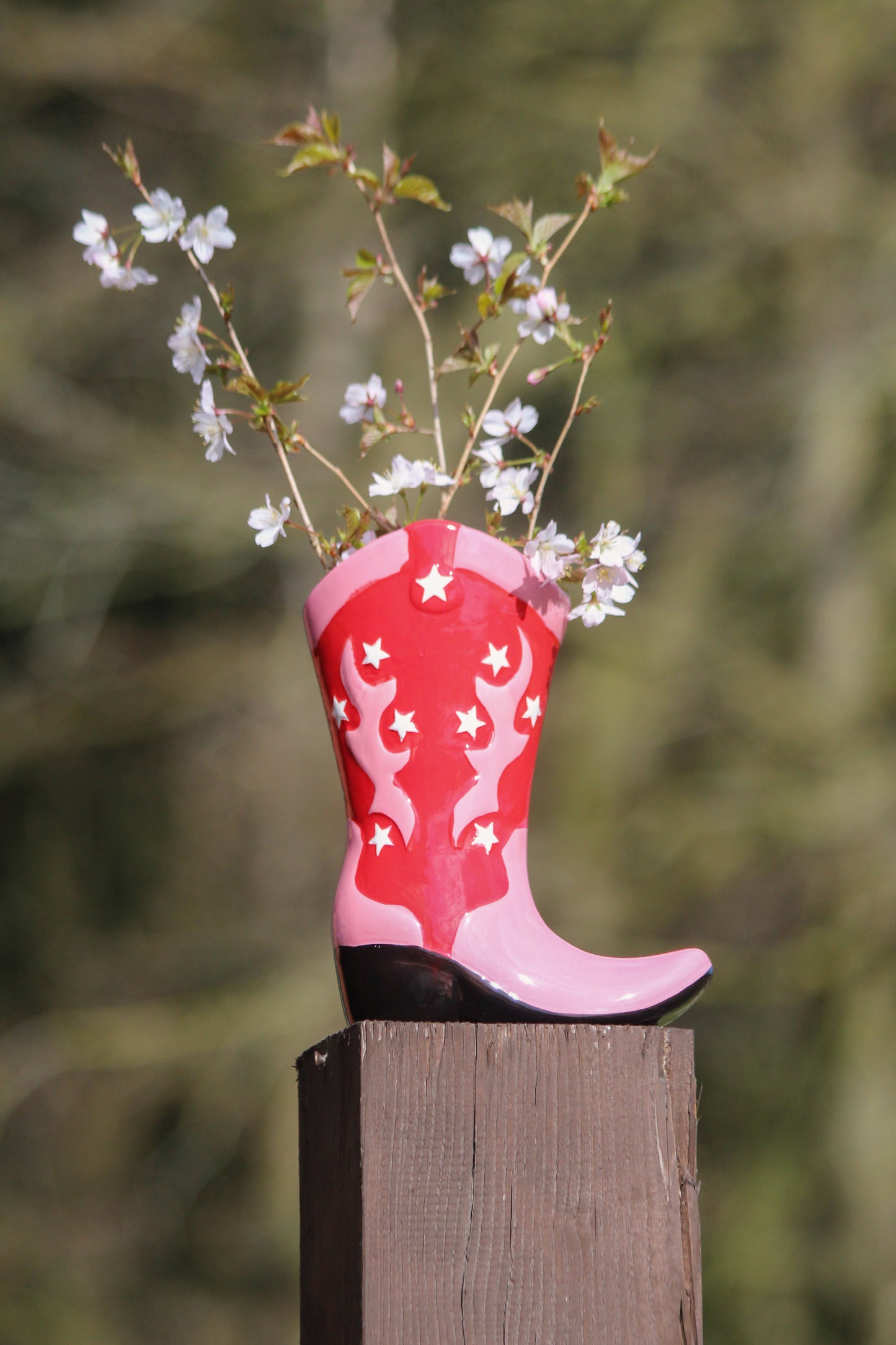 Sass &amp; Belle - Cowboy boot vase red/pink