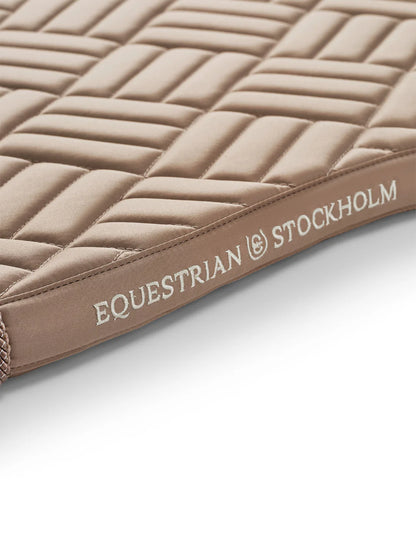 Equestrian Stockholm - SS26 Sand - Jump Saddle Pad Modern