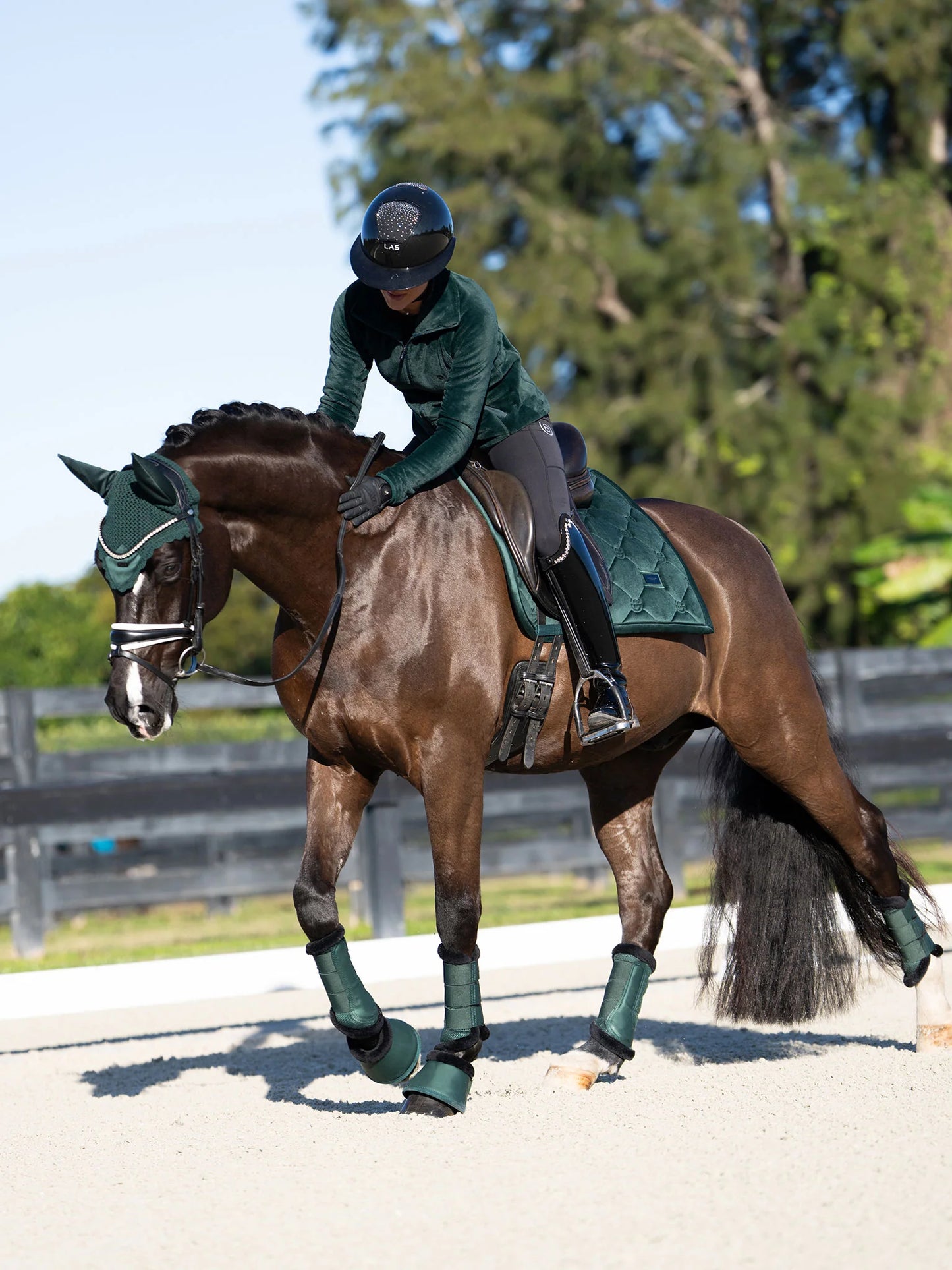 Equestrian Stockholm - FW26 Sycamore Green - Fur Mesh Brushing Boots beenbeschermers