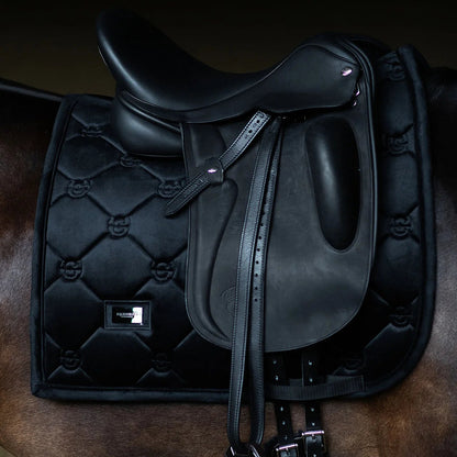 Equestrian Stockholm - FW26 Black - Dressage Saddle Pad Velvet dressuurzadeldek