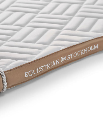 Equestrian Stockholm - SS26 Sand White - Dressage Saddle Pad Modern