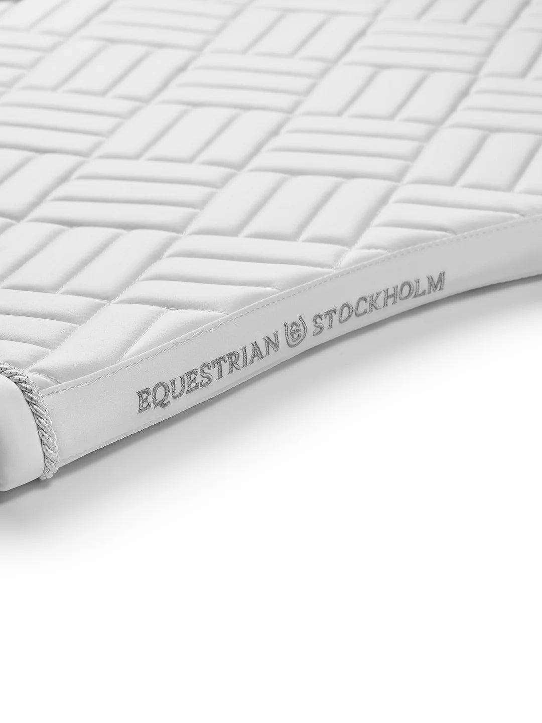 Equestrian Stockholm - Collection Core - Tapis de selle de dressage White Perfection moderne dressuurzadeldek