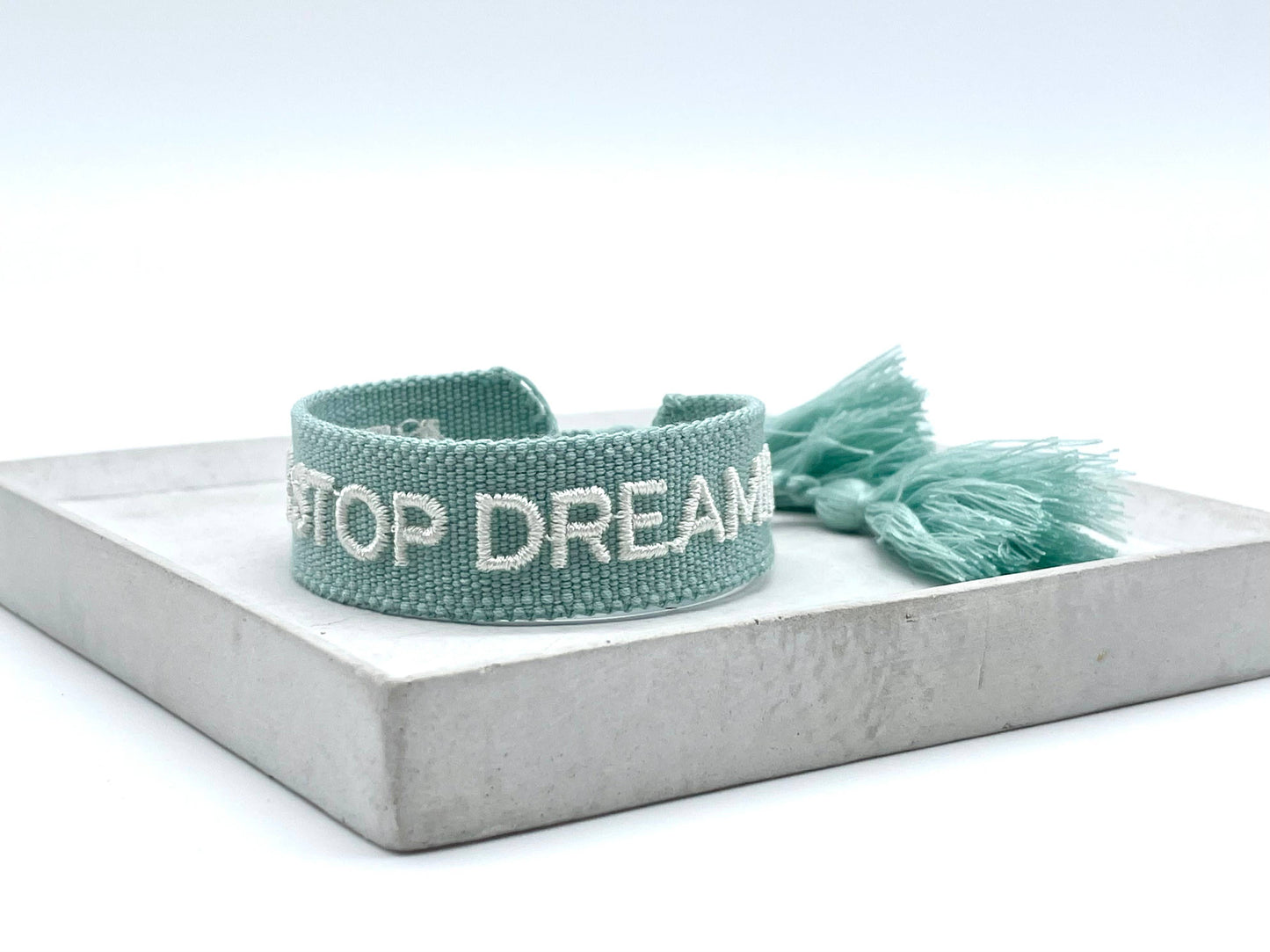 Parsley & Pepper - Pulsera Never Stop Dreaming azul marino/arena