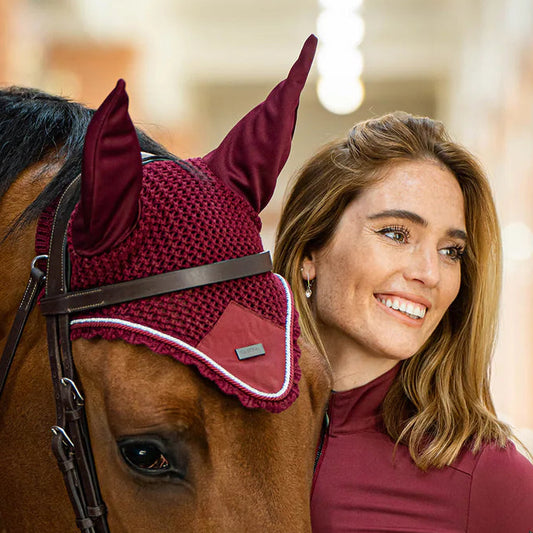 Equestrian Stockholm - Colección Core - Bonete para orejas Bordeaux