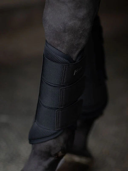 Equestrian Stockholm - Core Collection - Ganz Schwarz Mesh Putzgamaschen