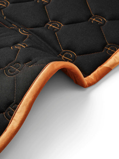 Equestrian Stockholm - FW26 Chestnut - Jump Saddle Pad Velvet springzadeldek