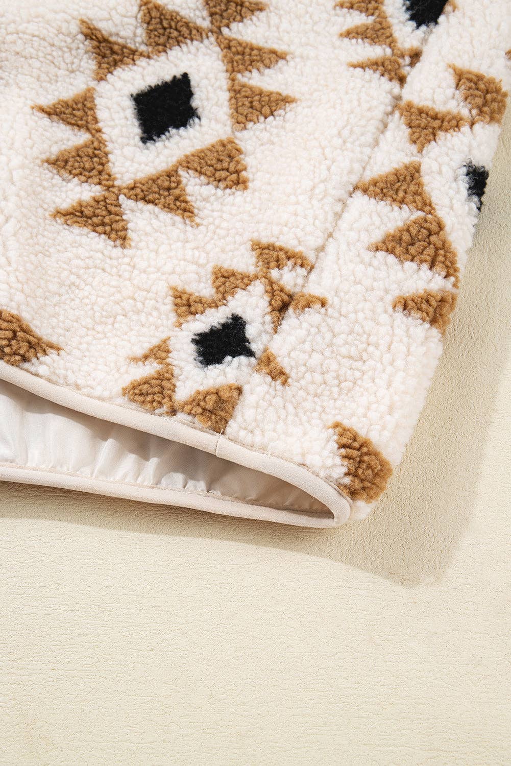 Pretty Bash - Western Aztec Sherpa Sweatshirt met 1/4 zip