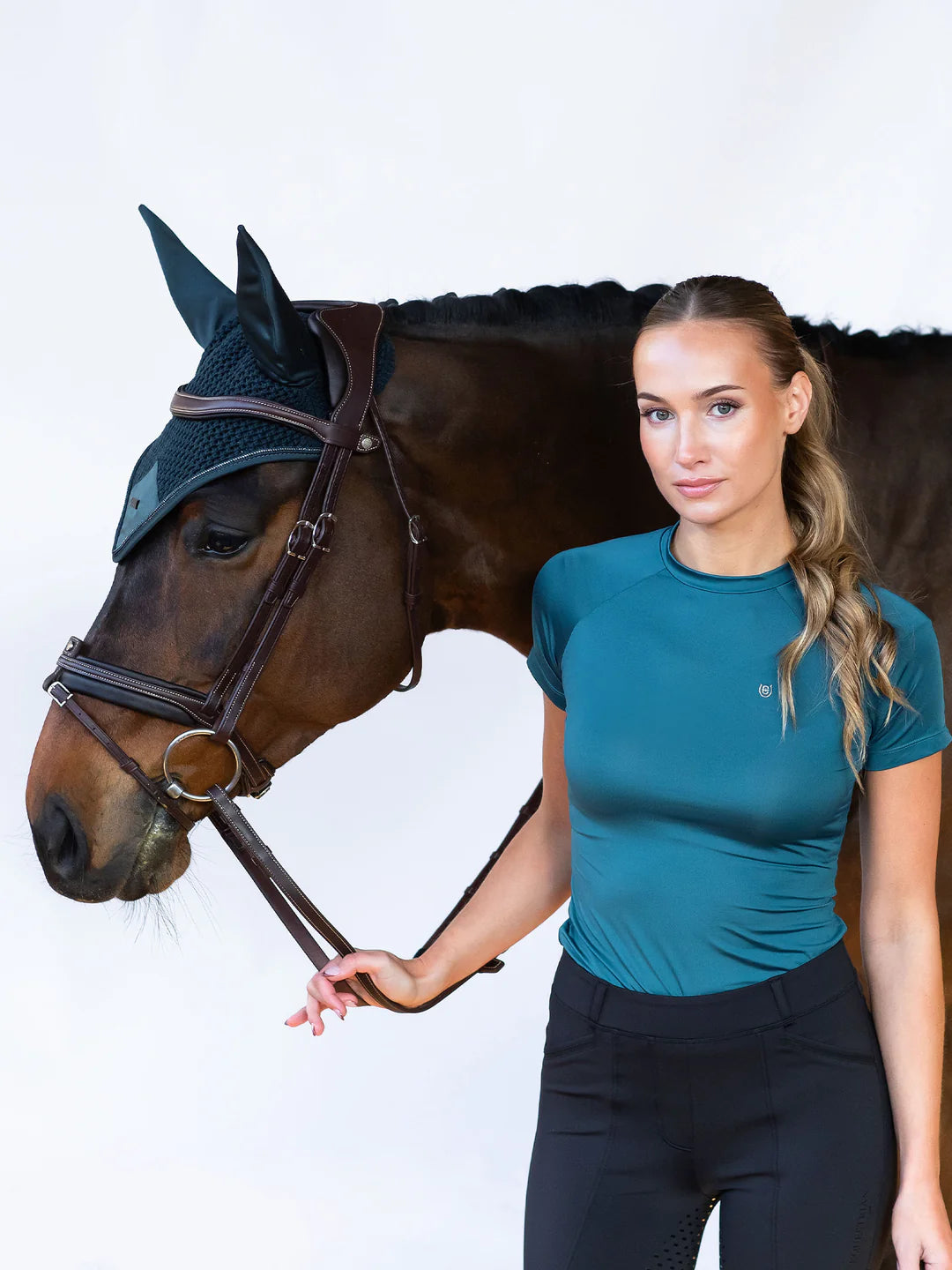 Equestrian Stockholm - FW25 Teal Blue - Maglia intima dinamica a manica corta rijtop