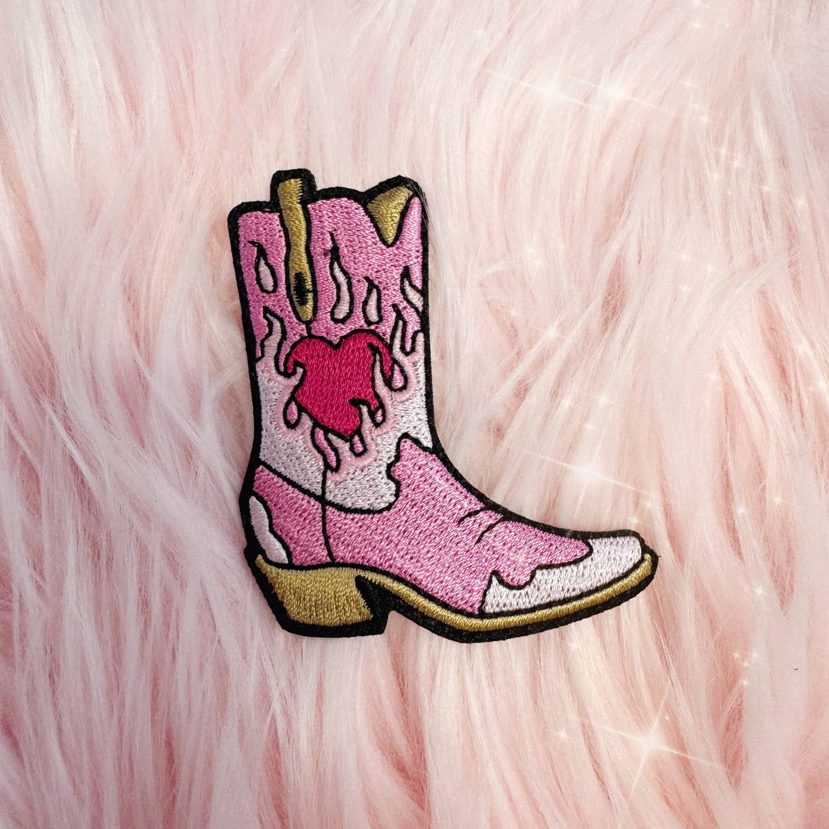 Wildflower Co - Burning Love Cowgirl cowboylaarzen patch strijkapplicatie roze of lila