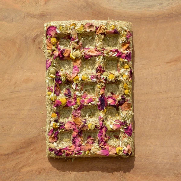 Frisian Roots Barn - Blossom Waffles natuurlijke paardensnacks met kruiden 3st