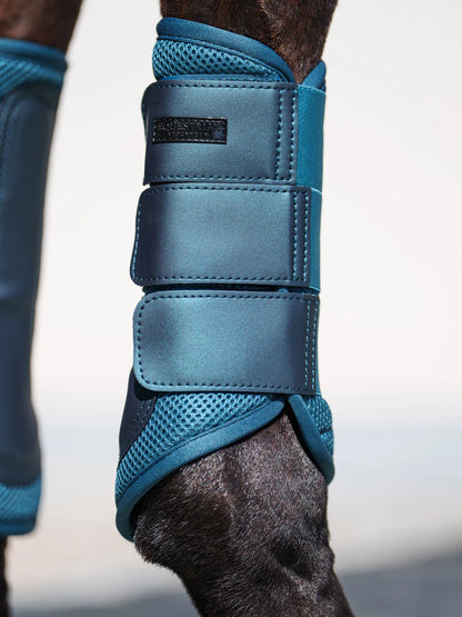 Equestrian Stockholm - FW25 Teal Blue - Mesh Brushing Boots Beinschützer