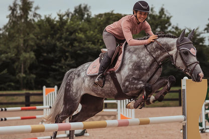 Equestrian Stockholm - Core Collection - Pink Pearl Jump Saddle Pad springzadeldek