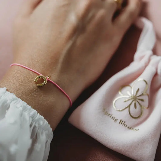 Frühlingsblüte - Farbiges Armband mit Hufeisen