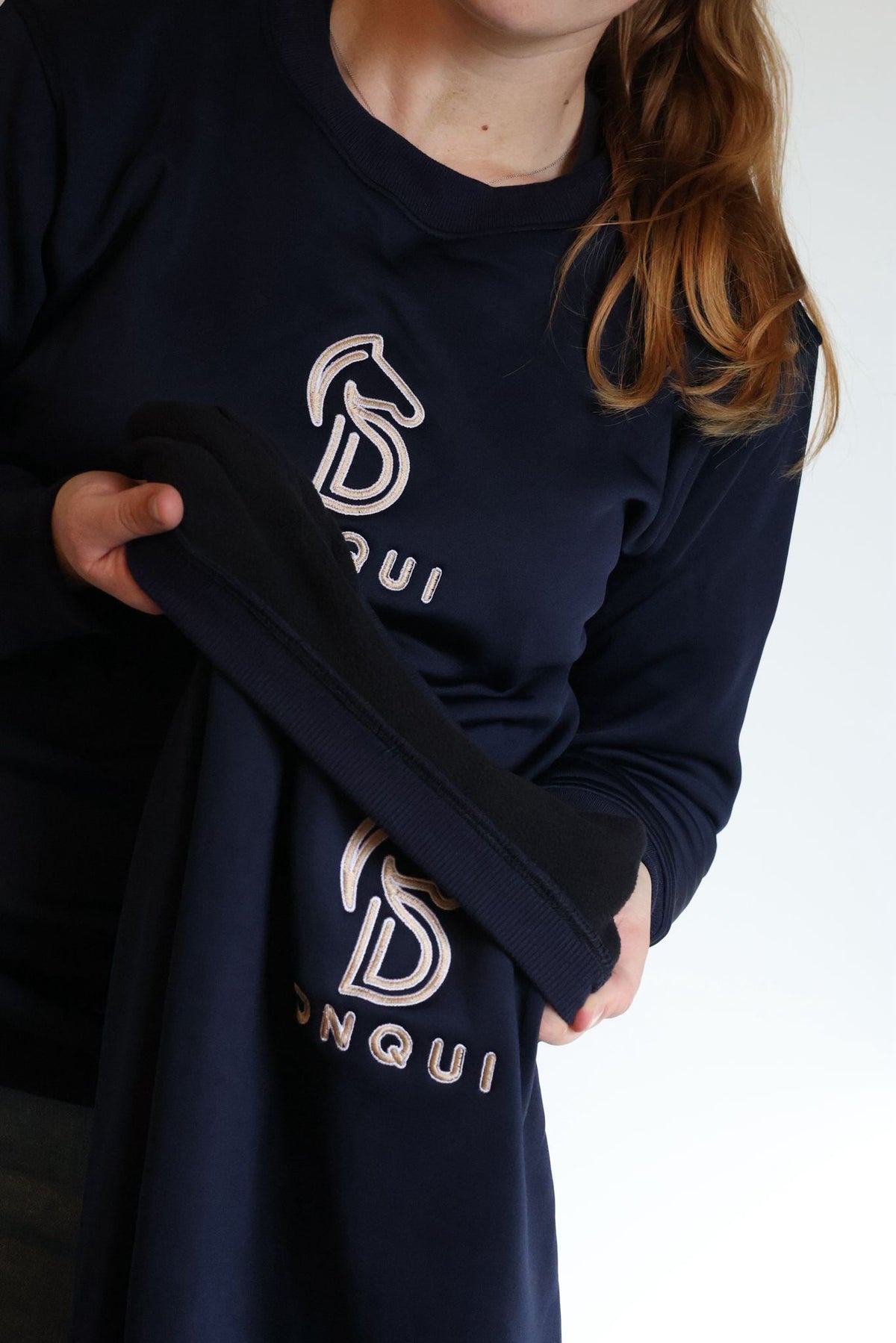 Donqui logo sweater navy