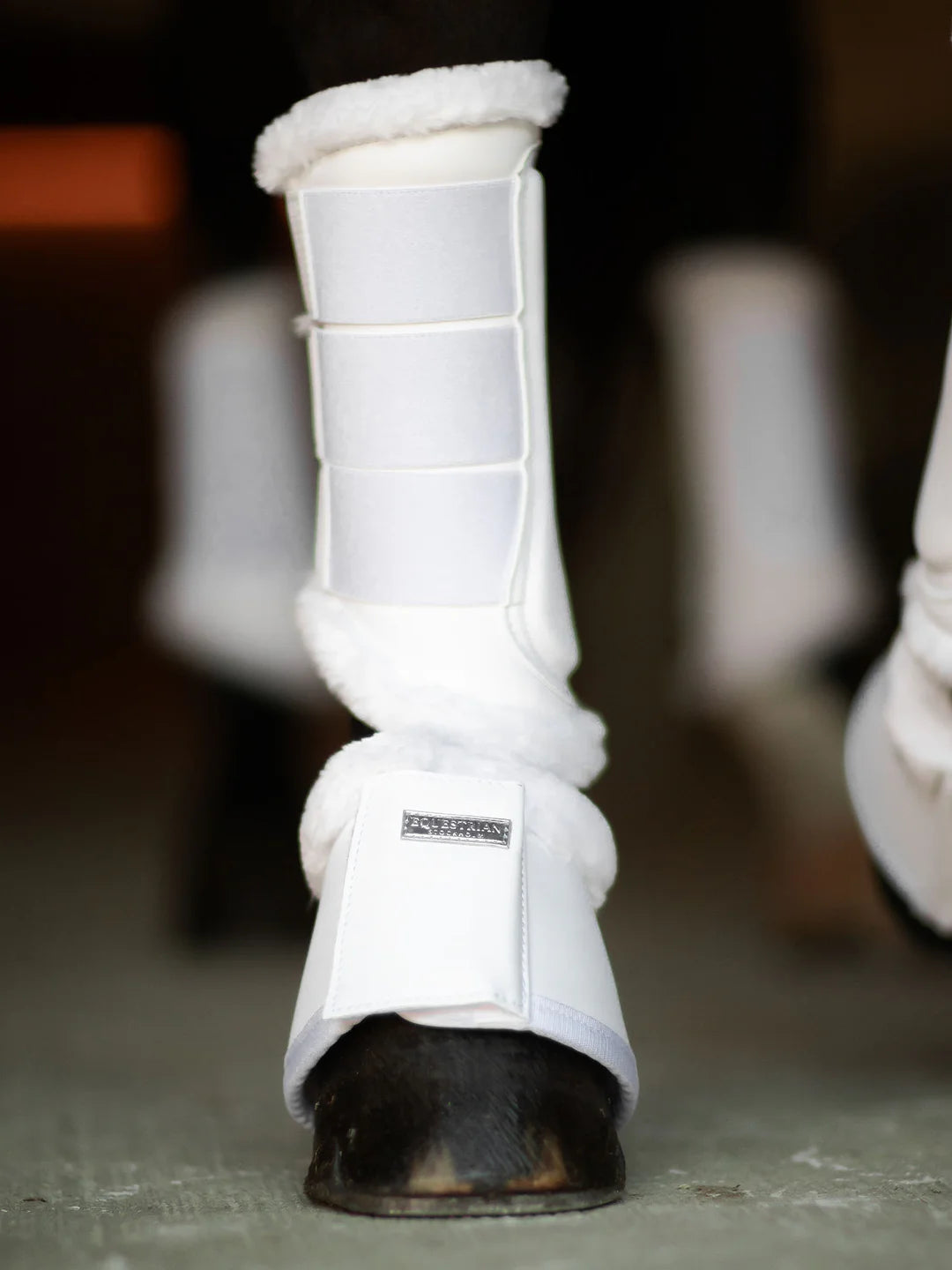 Equestrian Stockholm - Core Collection - Stivaletti da salto bianchi con campanellino Silver springschoenen