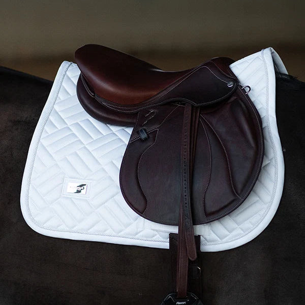 Equestrian Stockholm - Core Collection - White Perfection Jump Saddle Pad Modern